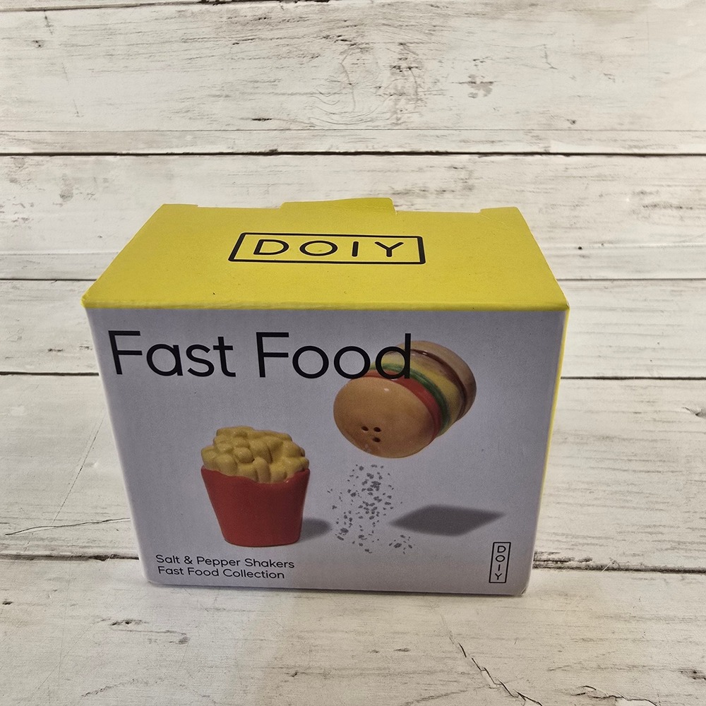 DOIY Fast Food Collection Ceramic Hamburger and French Fries Salt Pepper Shakers